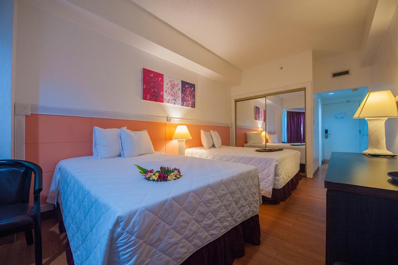 แกรนด์พลาซ่าโฮเต็ล Hotel ทูมอน ภายนอก รูปภาพ
