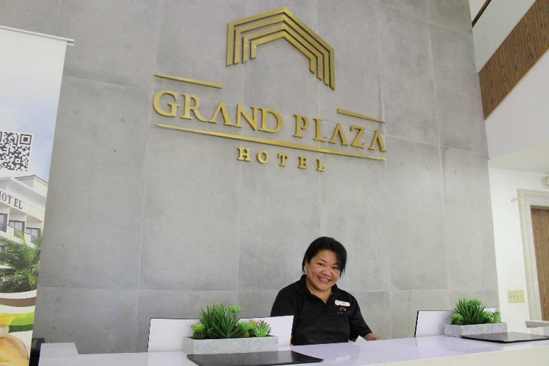 แกรนด์พลาซ่าโฮเต็ล Hotel ทูมอน ภายนอก รูปภาพ